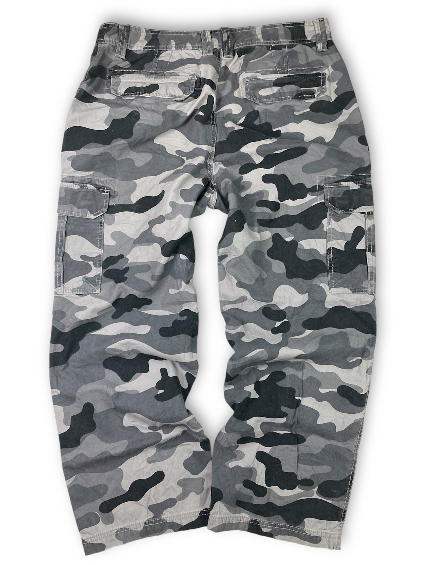 Vintage 00’s Urban Camo Cargo Pants