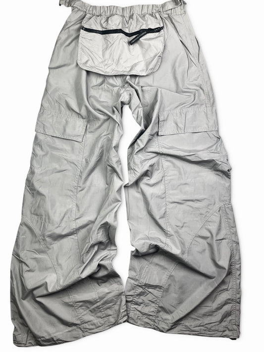00’s Multipocketed Parachute Pants