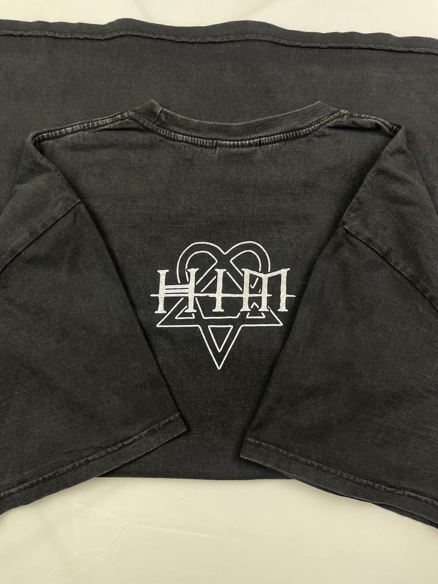 Vintage 2001 HIM Band tshirt